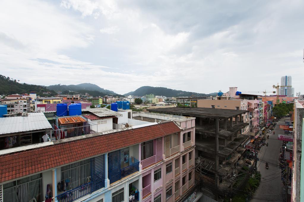 Magnific Patong Hotel Екстериор снимка