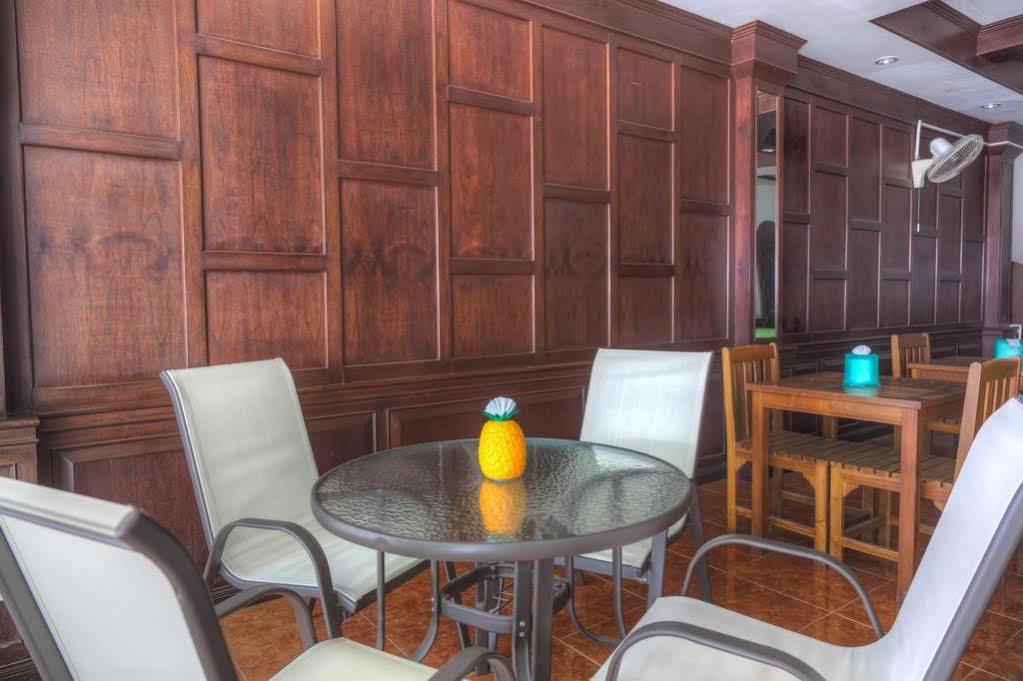 Magnific Patong Hotel Екстериор снимка