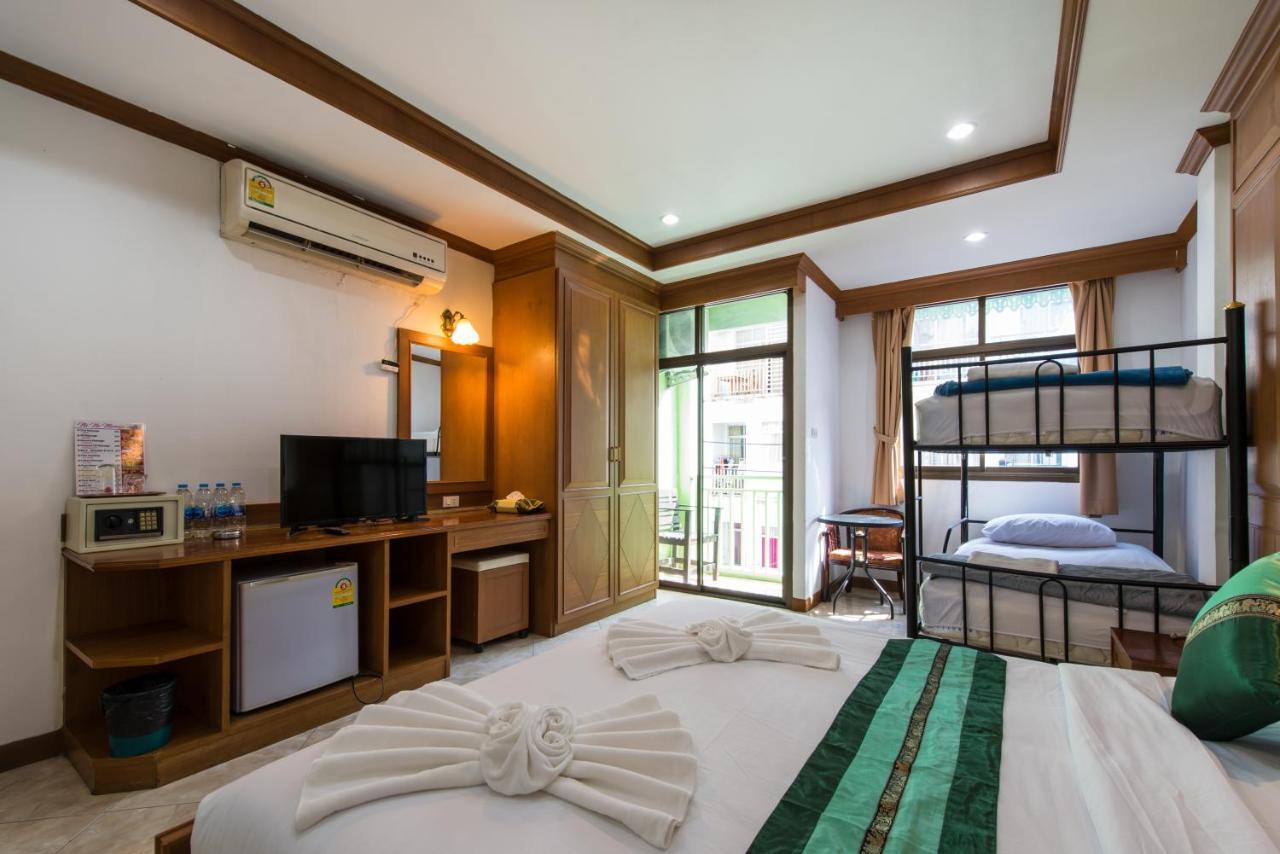 Magnific Patong Hotel Екстериор снимка