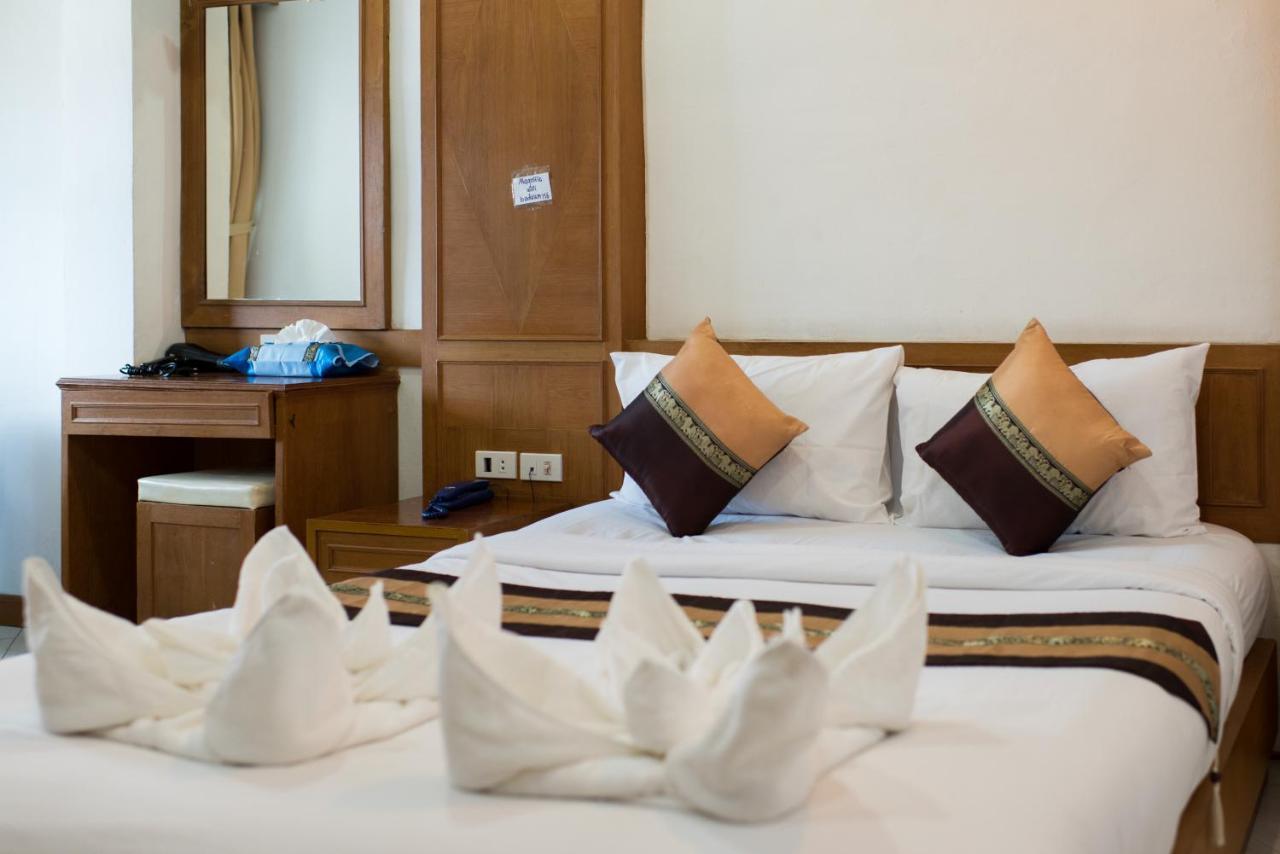 Magnific Patong Hotel Екстериор снимка