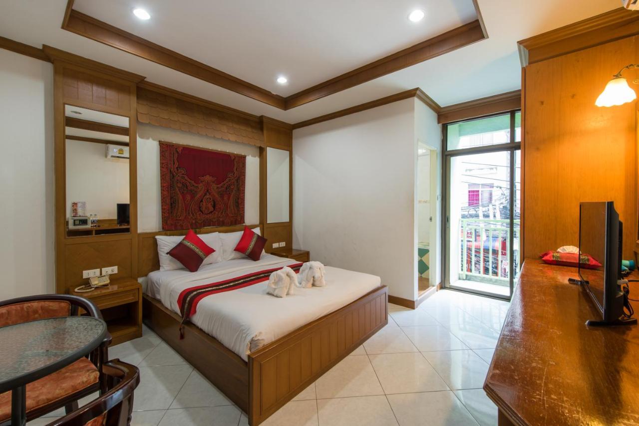 Magnific Patong Hotel Екстериор снимка