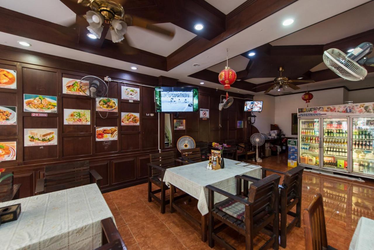 Magnific Patong Hotel Екстериор снимка